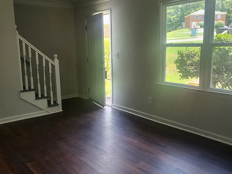 3530 Southgate Way — Photo 2