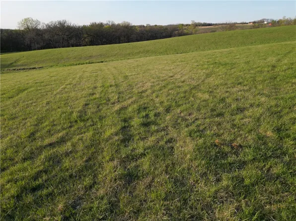 305 Street, Macksburg, IA 50155