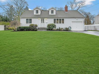 84 Fitchburg Street, Bay Shore, NY, 11706