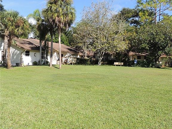 2nd image of 4004 Poinciana Ct