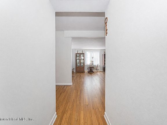 2nd image of 830 Howard Ave APT 4H