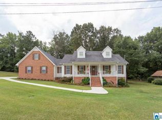 33 Greenbrier Ln, Oneonta, AL 35121