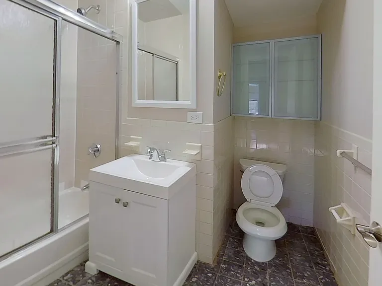 119 George St #3 — Photo 7