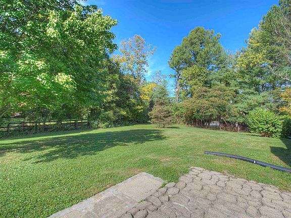 4th image of 10037 Duncan Dr