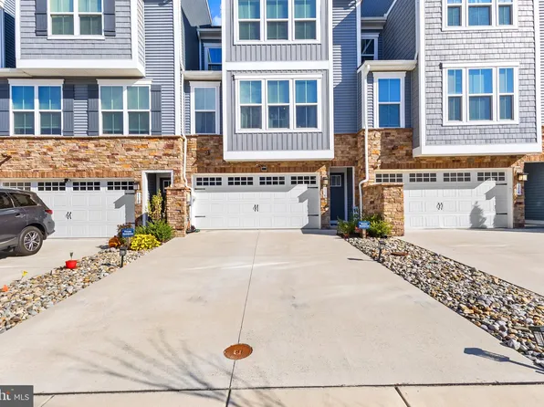 116 Torrey Dr, Newark, DE 19702