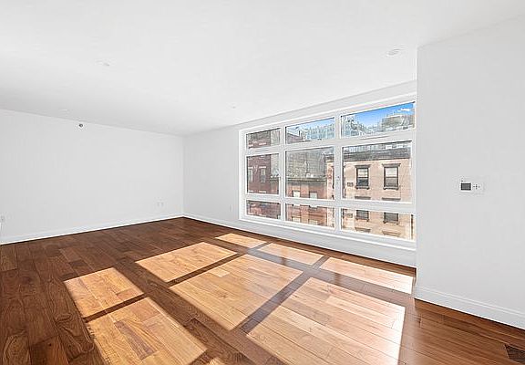 3rd image of 440 Washington St APT 702