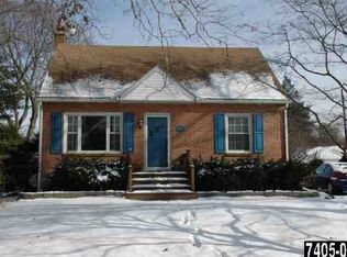 323 Pinehurst Rd, York, PA 17402