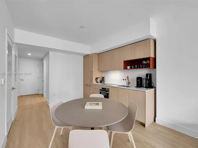 90 NE 32nd 406 Miami #406 — Photo 5