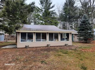 106 Stuart Ln, Wells, NY 12190