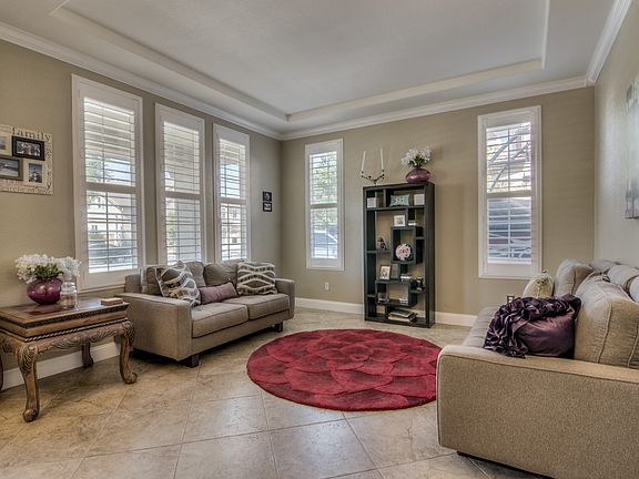 4th image of 9476 E Park Dr