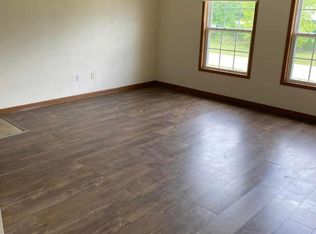 504 Holland Rd #A, Metamora, IL 61548