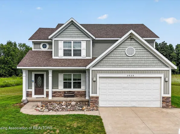 2929 Woods Rd, Ionia, MI 48846