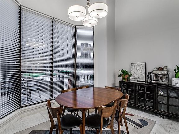 3rd image of 3030 McKinney Ave APT 104