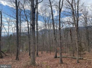 42 Riverview Dr, Luray, VA