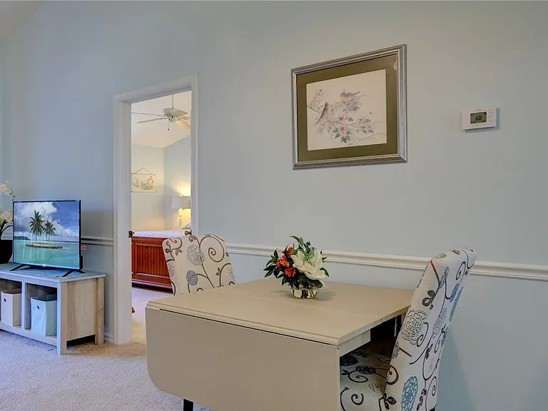 9635 Riverside Dr #4 — Photo 18