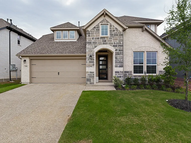 3508 Sunflower St — Photo 1