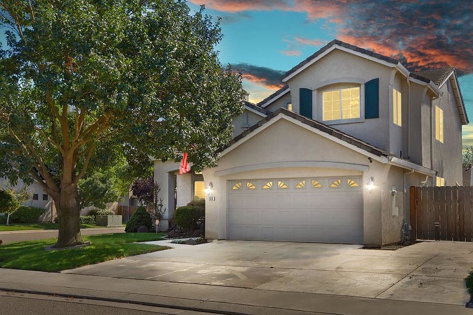1st image of 2610 Ponderosa Dr