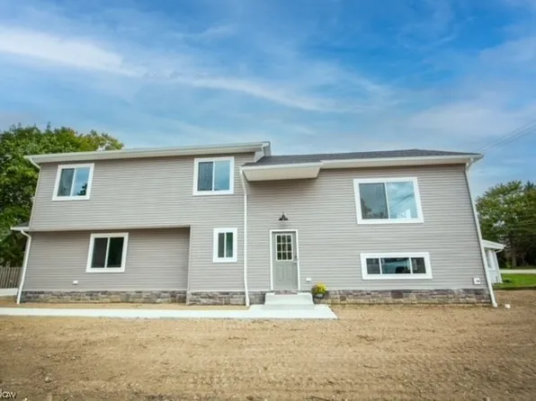 934 Orchard Ave, Aurora, OH 44202