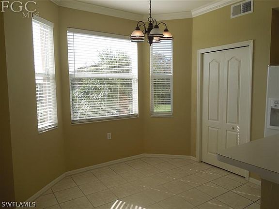 2nd image of 10453 Washingtonia Palm Way APT 3333