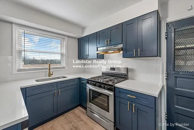 2727 W Berwyn Ave #1 — Photo 3
