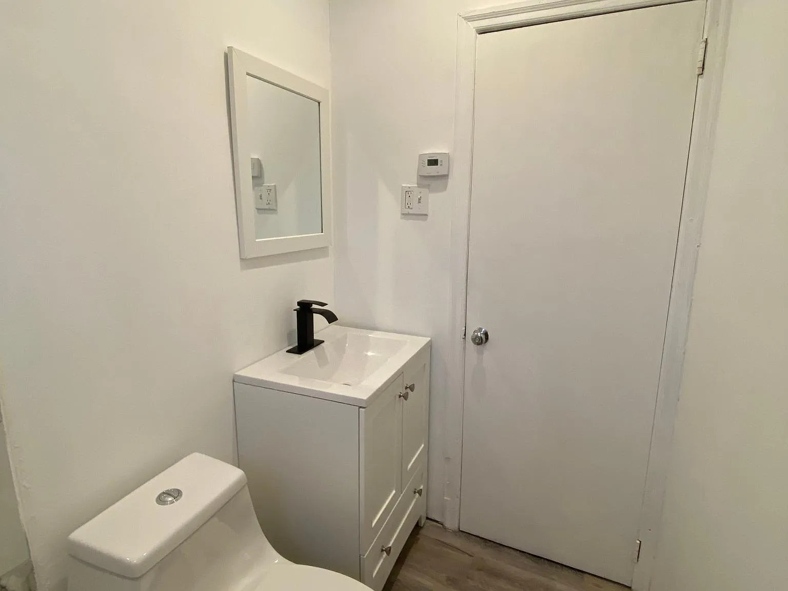 22 W Laurel St — Photo 4