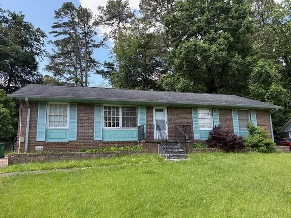 1487 Colony East Cir, Stone Mountain, GA 30083
