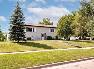 321 S 57th Ave W, Duluth, MN 55807