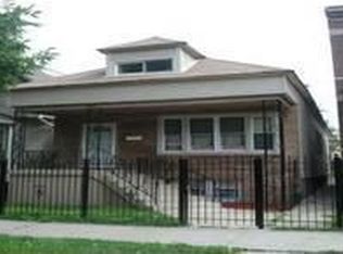 8109 S Escanaba Ave, Chicago, IL 60617