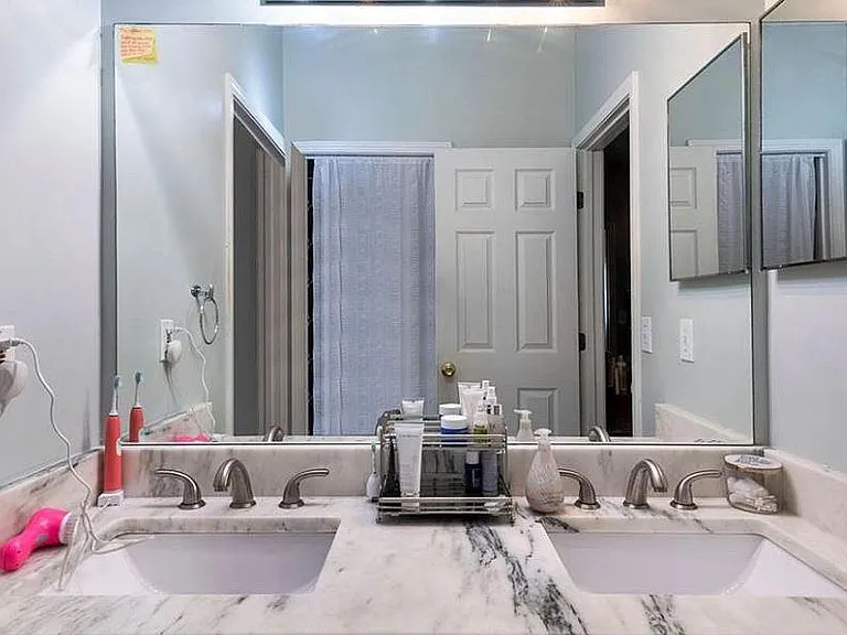 910 Spring Heights Ln SE — Photo 8