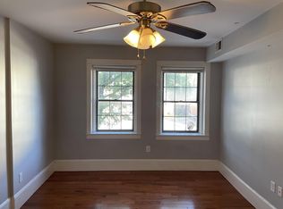 353 N Easton Rd APT 204, Glenside, PA 19038