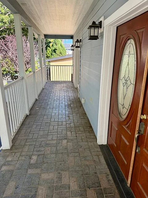 3 bed, 1910 sqft, $6,495 — Photo 4