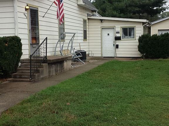 5th image of 2036 Plum St
