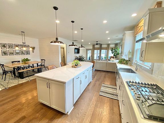 Gourmet Kitchen