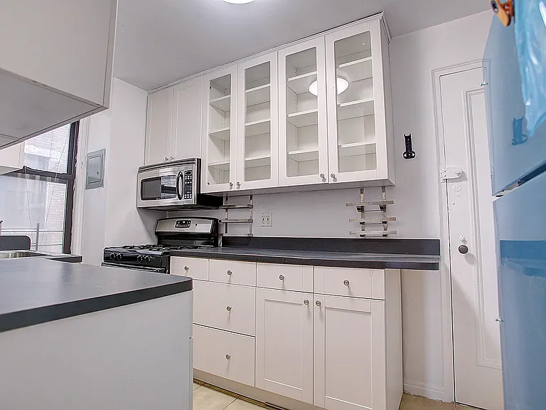 315 W 102nd St #7B — Photo 6