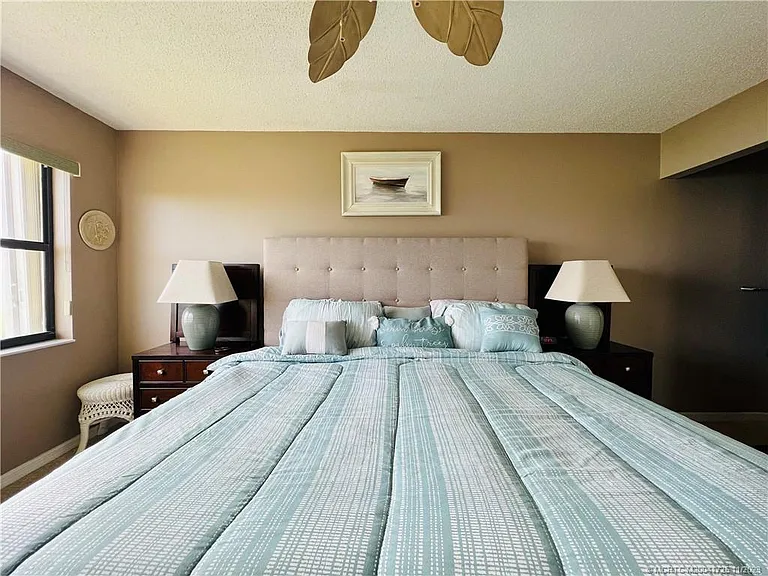 9400 S Ocean Dr #201B — Photo 33