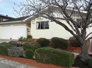 18404 Center St, Castro Valley, CA 94546