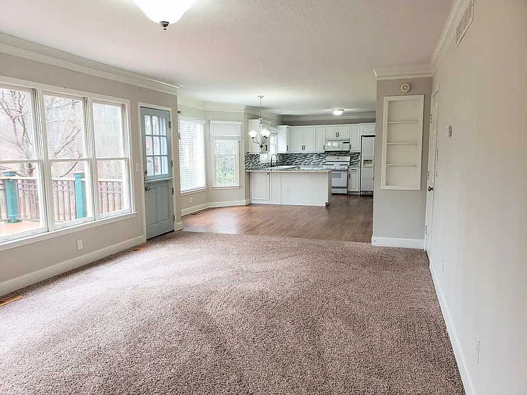 1352 Hearthstone Way NW — Photo 12