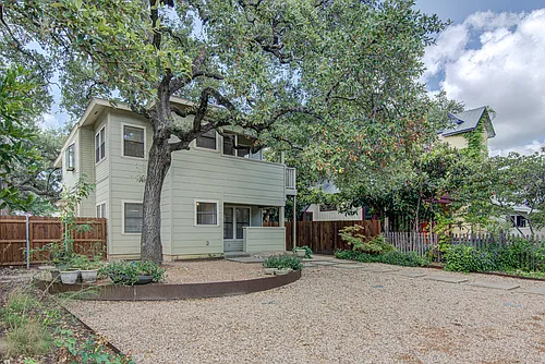 311 W Mary St Photo 1