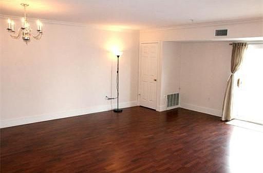 3rd image of 86 E Howard St Unit 208