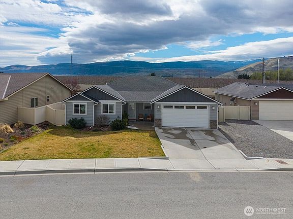 2nd image of 2164 Maryhill St. SE