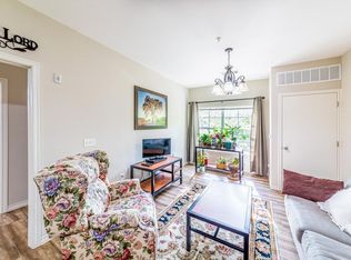 251 W Miller Ave #214, Stillwater, OK 74075