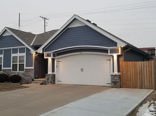 2506 Raven Ridge Dr, Bellevue, NE 68123