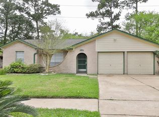 7035 Oak Bough Dr, Houston, TX 77088