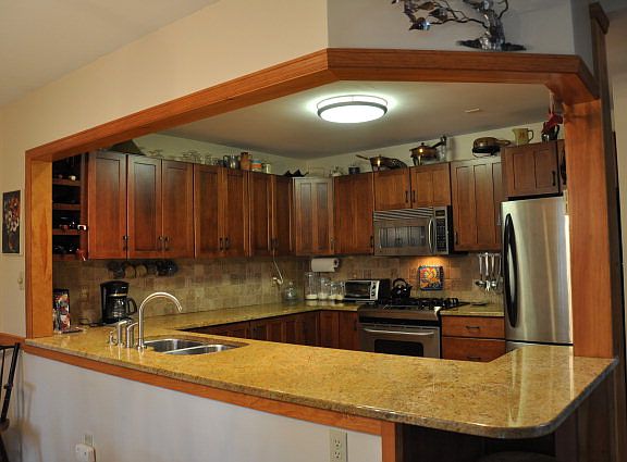 3rd image of 13 Hemlock Way Unit 12