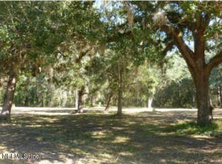 476465 Middle Rd, Hilliard, FL 32046