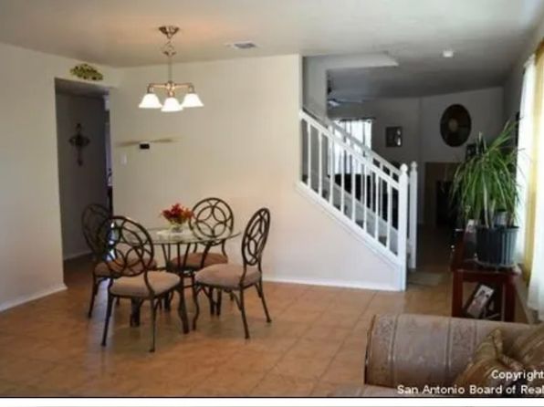 7738 Cortland Oak