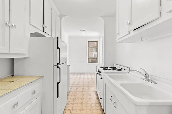 Sold by Brown Harris Stevens | media 5