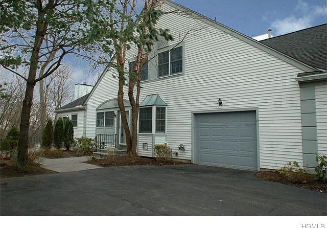 1st image of 67 Brook Hills Cir
