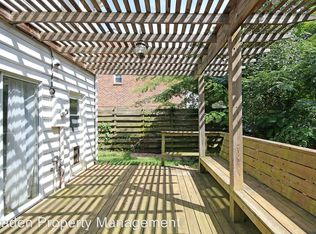 63 Court Pl, Charlottesville, VA