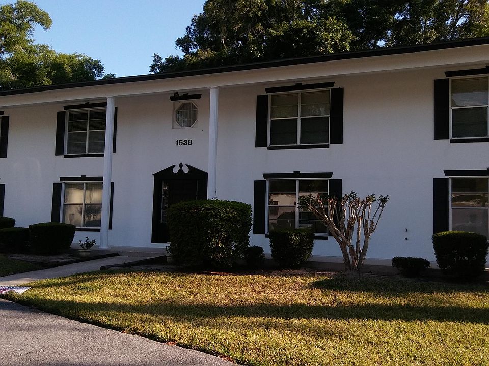 1st image of 1538 SE 25th St